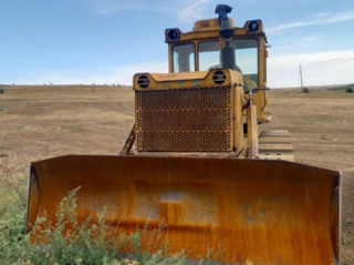 Продам бульдозер Т-170