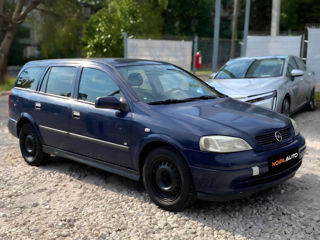 Opel Astra foto 2