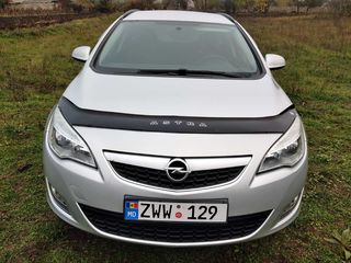 Opel Astra foto 8