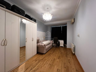 Apartament cu 3 camere, 150 m², Centru, Chișinău foto 8