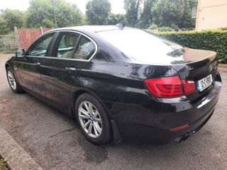 BMW 5 Series foto 3