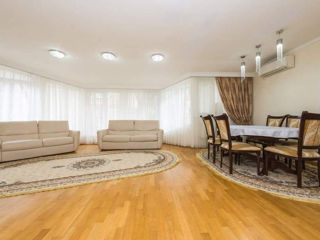 Apartament cu 3 camere, 115 m², Telecentru, Chișinău