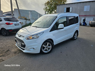 Ford Tourneo Connect foto 2