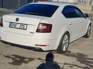 Skoda Octavia foto 3