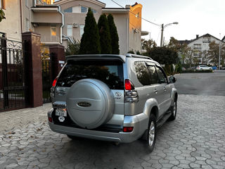 Toyota Land Cruiser Prado foto 5