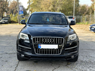 Audi Q7 foto 2