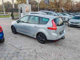 Renault Grand Scenic foto 8