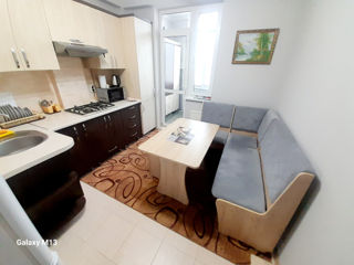 Apartament cu 1 cameră, 50 m², Centru, Chișinău foto 3