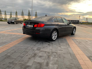 BMW 5 Series foto 3