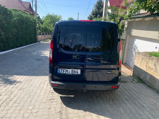 Ford Transit Connect foto 2