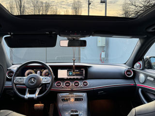 Mercedes E-Class foto 5