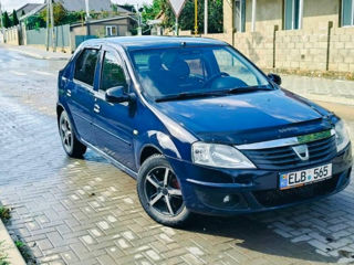 Dacia Logan foto 7