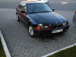 BMW 3 Series foto 3