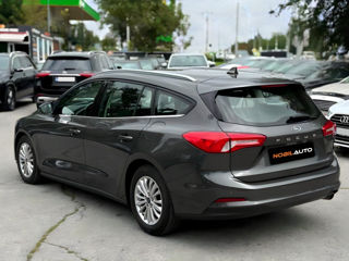 Ford Focus foto 5