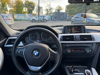 BMW 3 Series foto 6