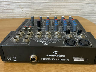 Mixer Soundstation Neomix-202fx foto 2