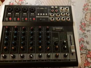 Mixer activ,, Yamaha - 808 ''cu usiliteli : -Bluetooth, -Flachca ,3600 lei - Cu puterea de 800 W !!! foto 2