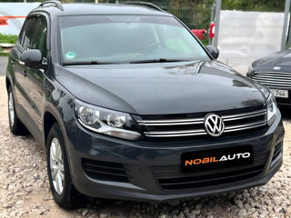 Volkswagen Tiguan foto 2