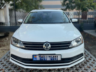 Volkswagen Jetta foto 4