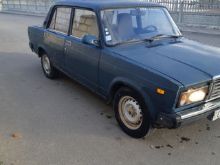 Lada / ВАЗ 2107 foto 4