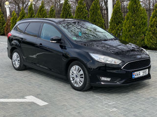 Ford Focus foto 1