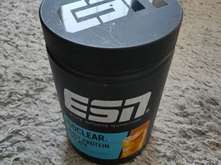 ESN Isoclear Whey Isolate персиковый холодный чай (908 г)