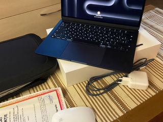 MacBook Air M2 8gb 256gb 13.6