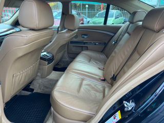 BMW 7 Series foto 16