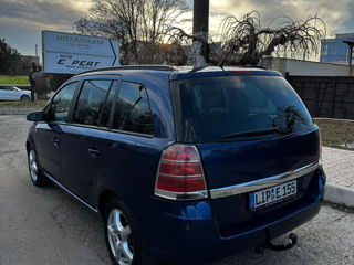 Opel Zafira foto 5