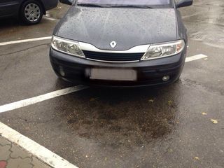 Renault Laguna foto 2