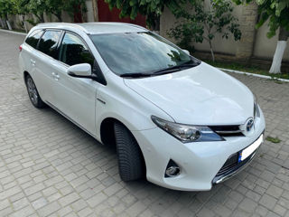 Arenda Toyota Prius , Corolla , Yaris , Auris ..Reno / Dacia/ SKoda ...  de la 12 euro !!! foto 13