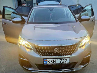 Peugeot 3008 foto 1