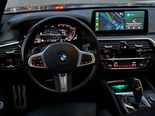 BMW 5 Series foto 11