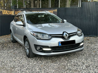 Renault Megane foto 2