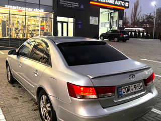 Hyundai Sonata foto 4