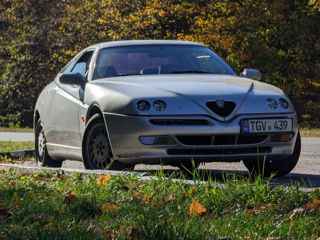Alfa Romeo GTV foto 7