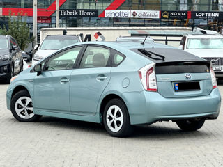 Toyota Prius foto 5