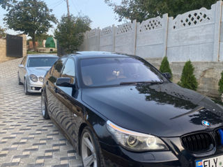 BMW 5 Series foto 2