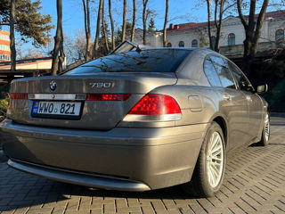 BMW 7 Series foto 3