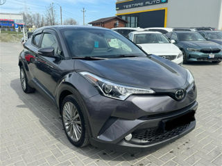 Toyota C-HR foto 1