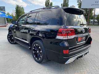 Toyota Land Cruiser foto 8