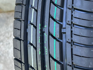 175/70 R14C Tracmax Radial 109/ Доставка, livrare toata Moldova foto 4