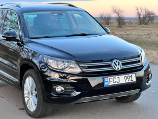 Volkswagen Tiguan foto 1