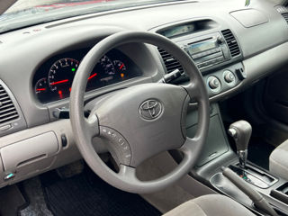 Toyota Camry foto 10