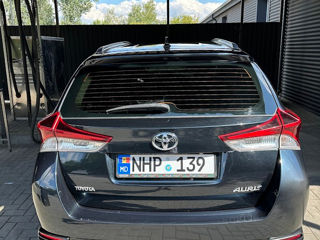 Toyota Auris foto 6