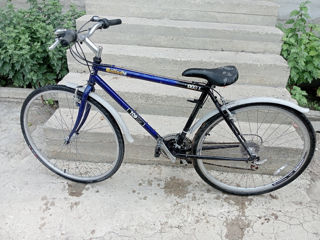 Vând bicicleta