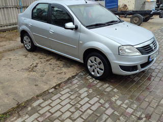 Dacia Logan foto 9