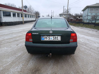 Volkswagen Passat foto 6