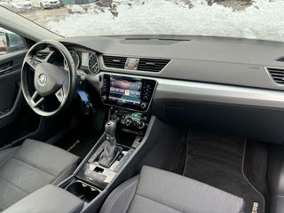 Skoda Superb foto 4