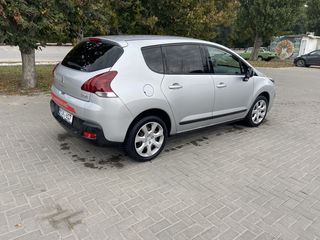 Peugeot 3008 foto 1